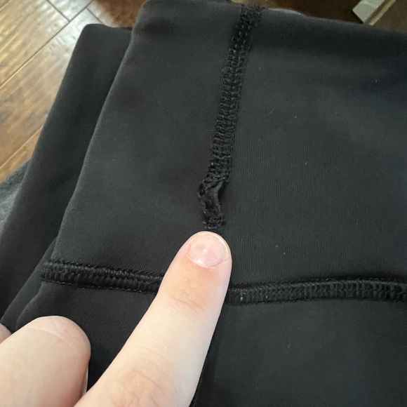 Lululemon Capri - Picture 4 of 4